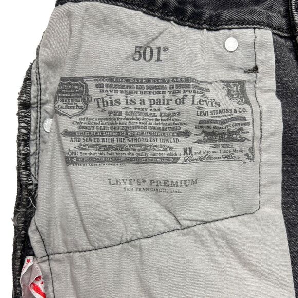 Levis Premium Womens 501 90s Denim Jean Shorts Mid Thigh Rise Long Black Gray - Picture 13 of 16